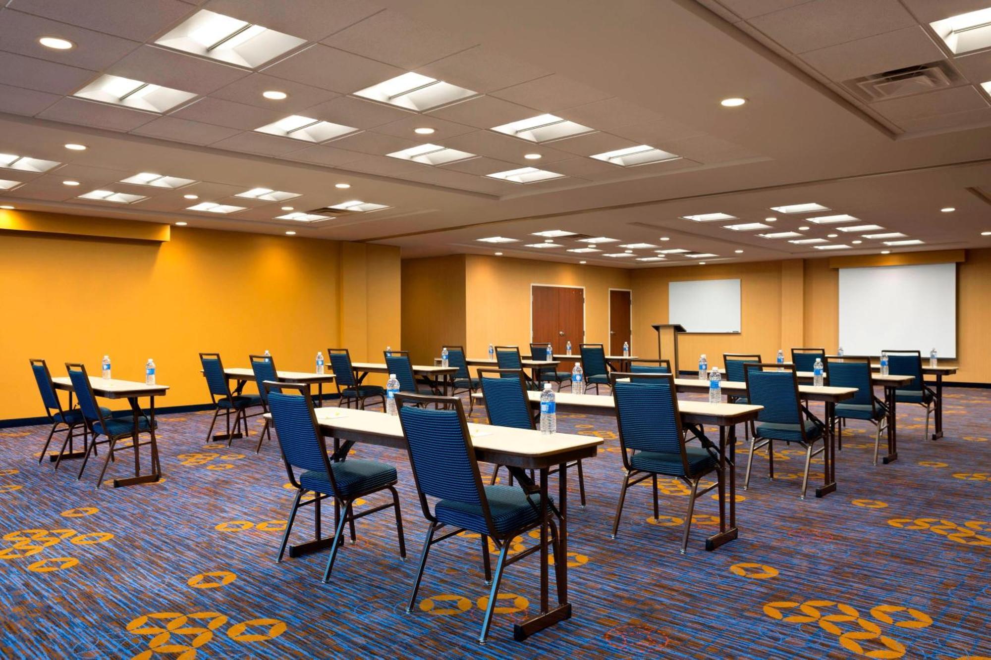 Courtyard By Marriott Little Rock North Hotel North Little Rock Buitenkant foto
